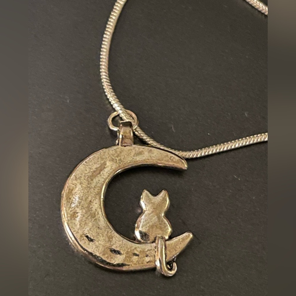 Silver Cat on a Crescent Moon Pendant - Picture 2 of 4